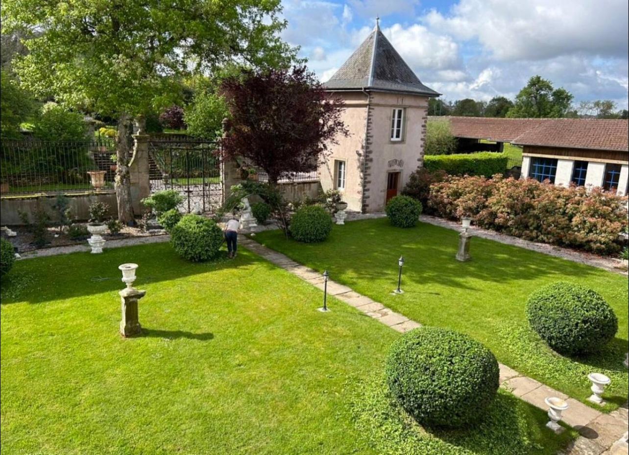 Le Chateau De Failloux Piscine Interieure Sauna Épinal Exterior foto